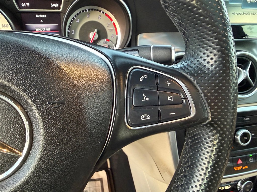 Used 2016 Mercedes-Benz CLA 250 image 25