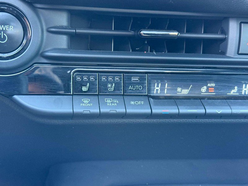 Used 2023 Toyota Crown Platinum image 24