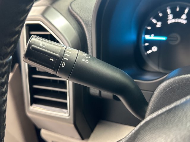 Used 2019 Ford F150 XLT w/ Equipment Group 302A Luxury AWD/4WD image 37