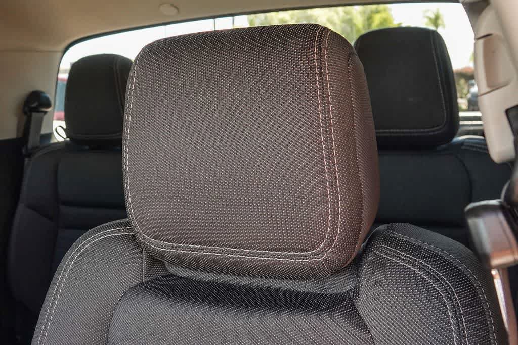 Used 2023 Nissan Frontier SV RWD image 24