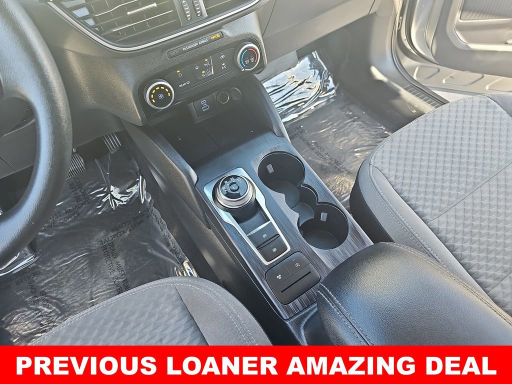 Used 2022 Ford Escape SE image 23