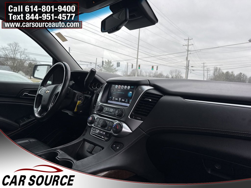 Used 2017 Chevrolet Suburban LT image 46
