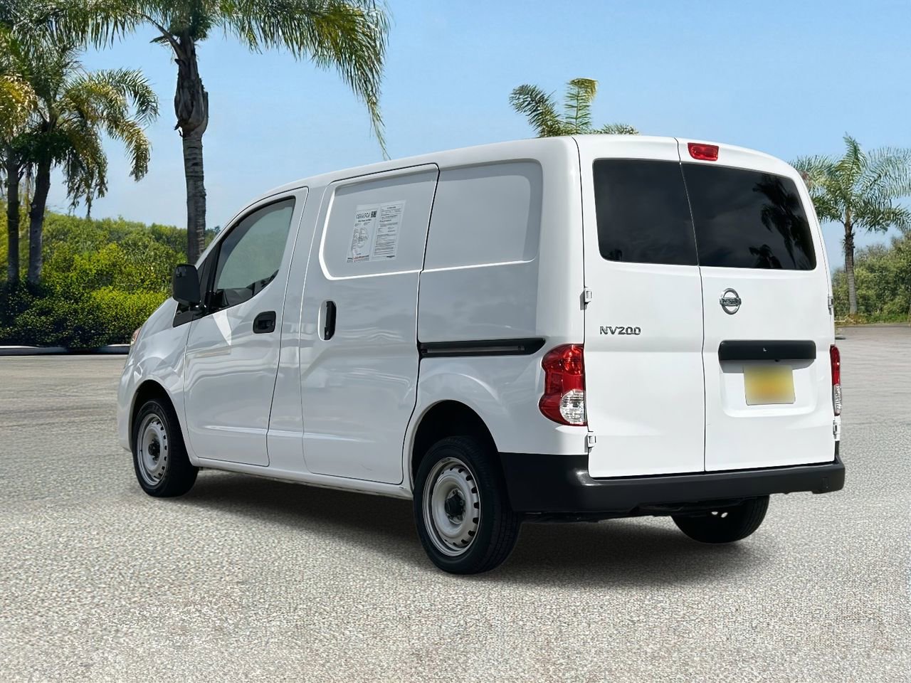 Used 2021 Nissan NV200 S w/ Back Door Glass Package FWD image 3