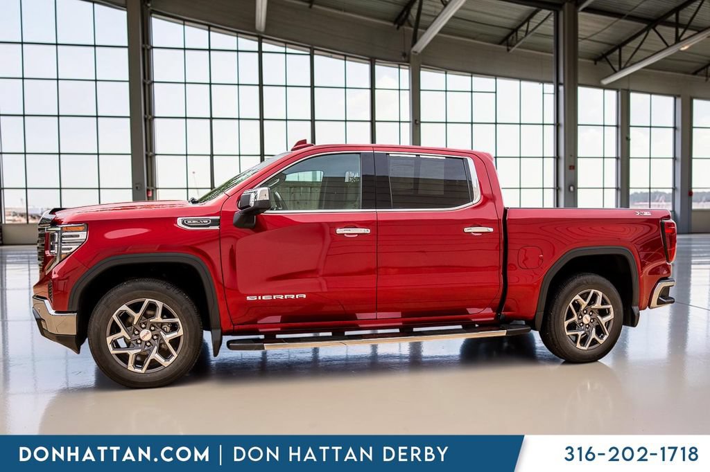 Used 2022 GMC Sierra 1500 SLT w/ SLT Premium Plus Package AWD/4WD image 2