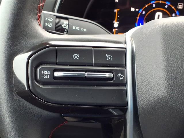 Used 2023 Chevrolet Colorado Z71 w/ Z71 Convenience Package 2 image 28