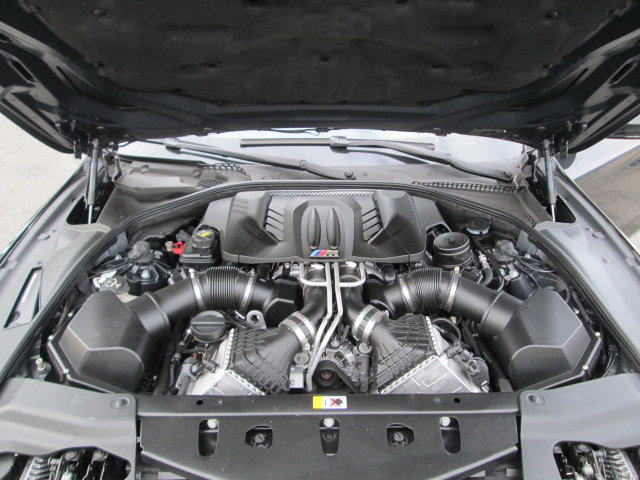 Used 2017 BMW M6 Gran Coupe w/ Executive Package image 16