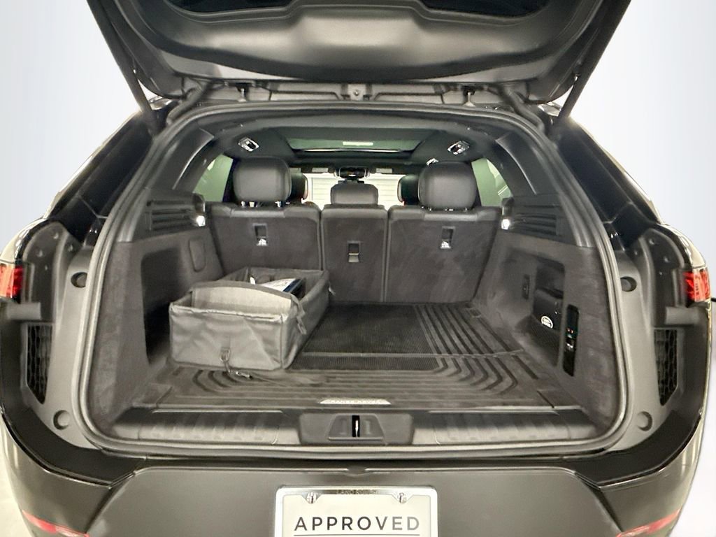 Certified 2024 Land Rover Range Rover Sport SE image 27