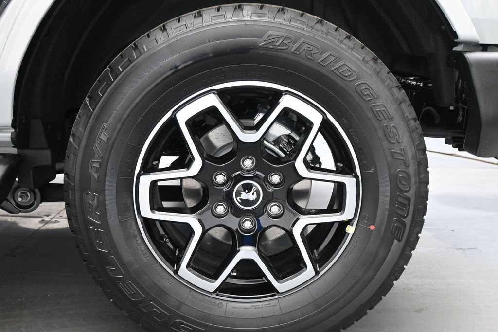 New 2026 Ford Bronco Outer Banks w/ Sasquatch Package AWD/4WD image 20