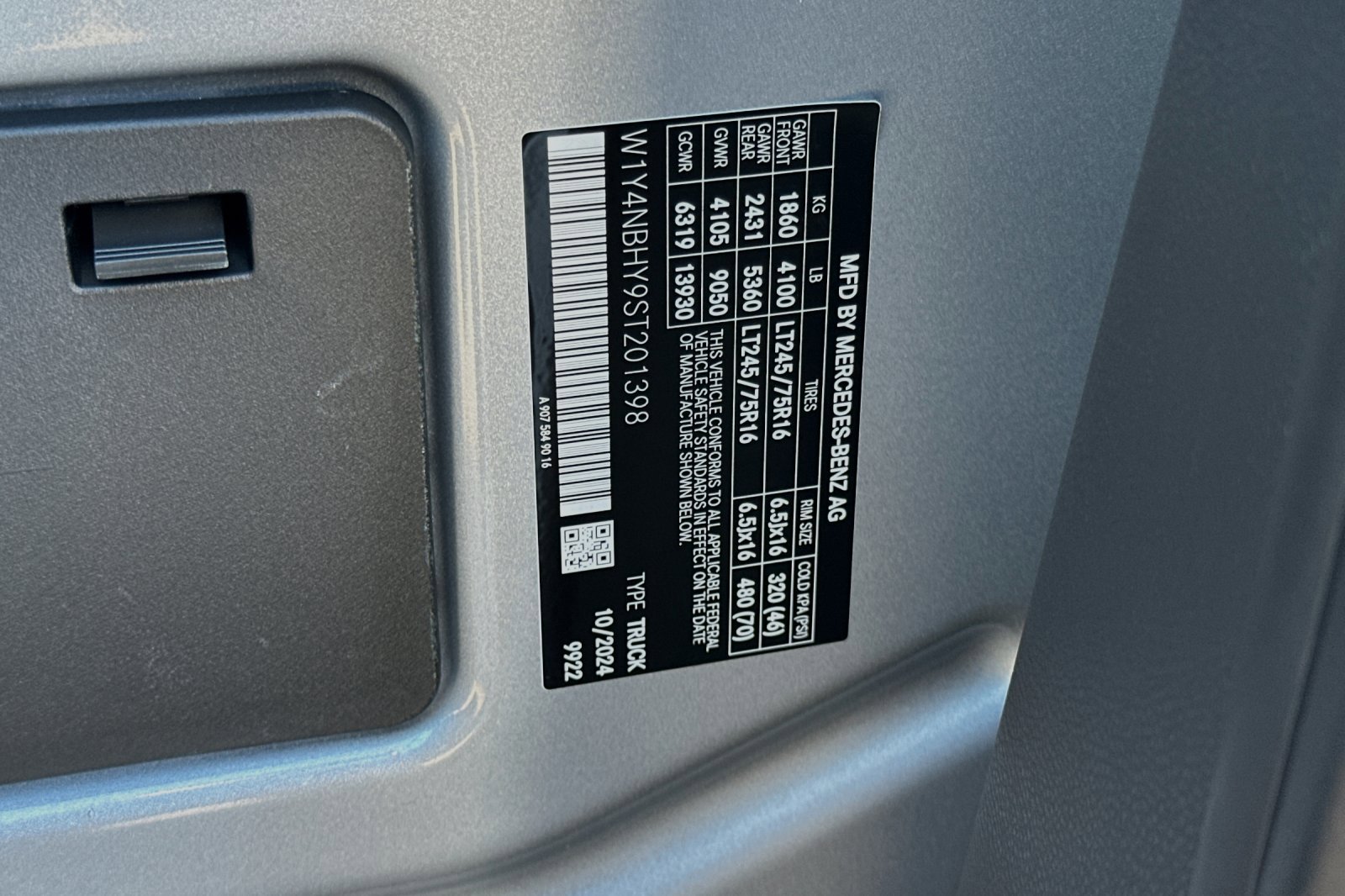 New 2025 Mercedes-Benz Sprinter 2500 image 27