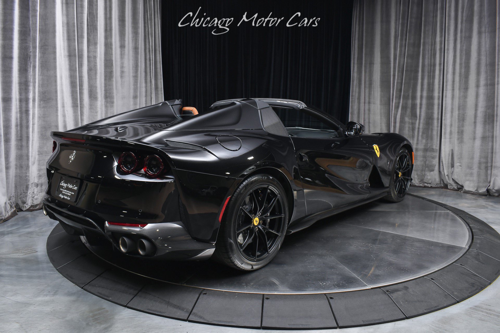 Used 2023 Ferrari 812 GTS RWD image 5