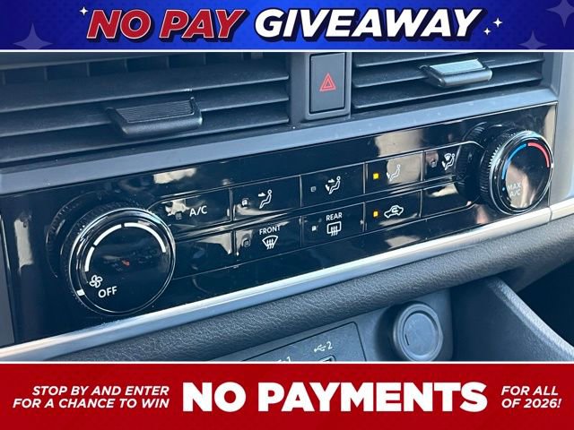 Used 2024 Nissan Rogue S image 17