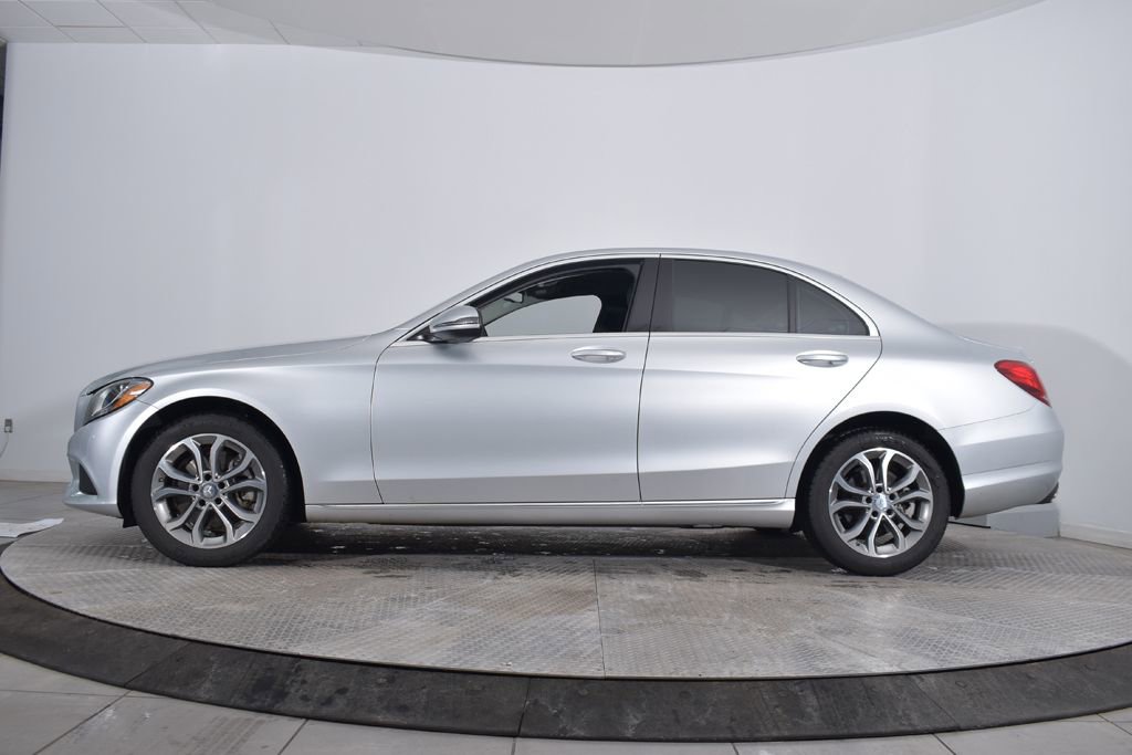 Used 2016 Mercedes-Benz C 300 4MATIC Sedan image 2