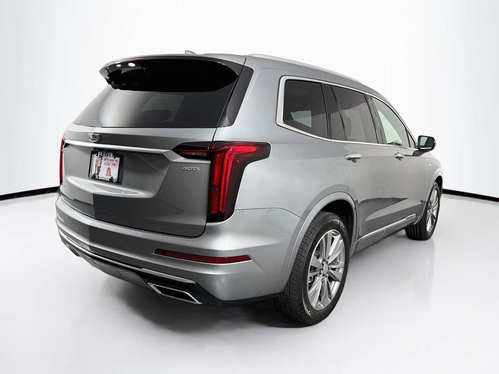 Used 2025 Cadillac XT6 Premium Luxury FWD image 10