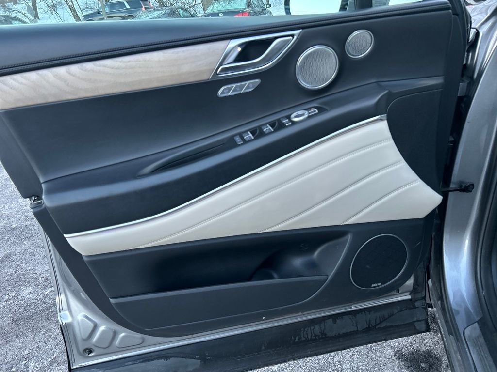 Used 2022 Genesis GV80 2.5T w/ Prestige Package 04 image 19