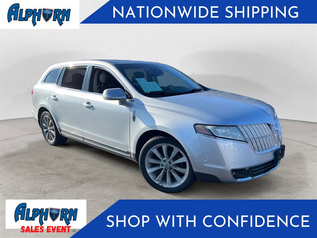 Used 2012 Lincoln MKT AWD image 1