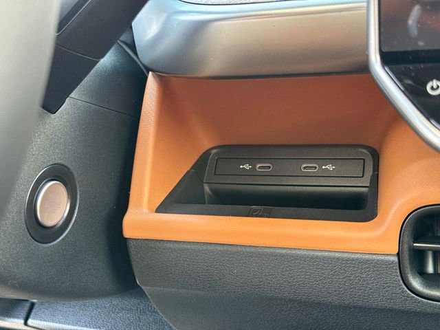 New 2025 Volkswagen ID. Buzz Pro S Plus image 42