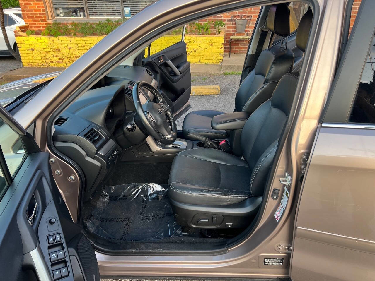 Used 2014 Subaru Forester 2.5i Touring image 10