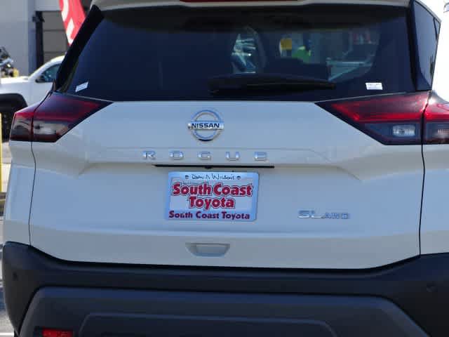 Used 2021 Nissan Rogue SL AWD/4WD image 13