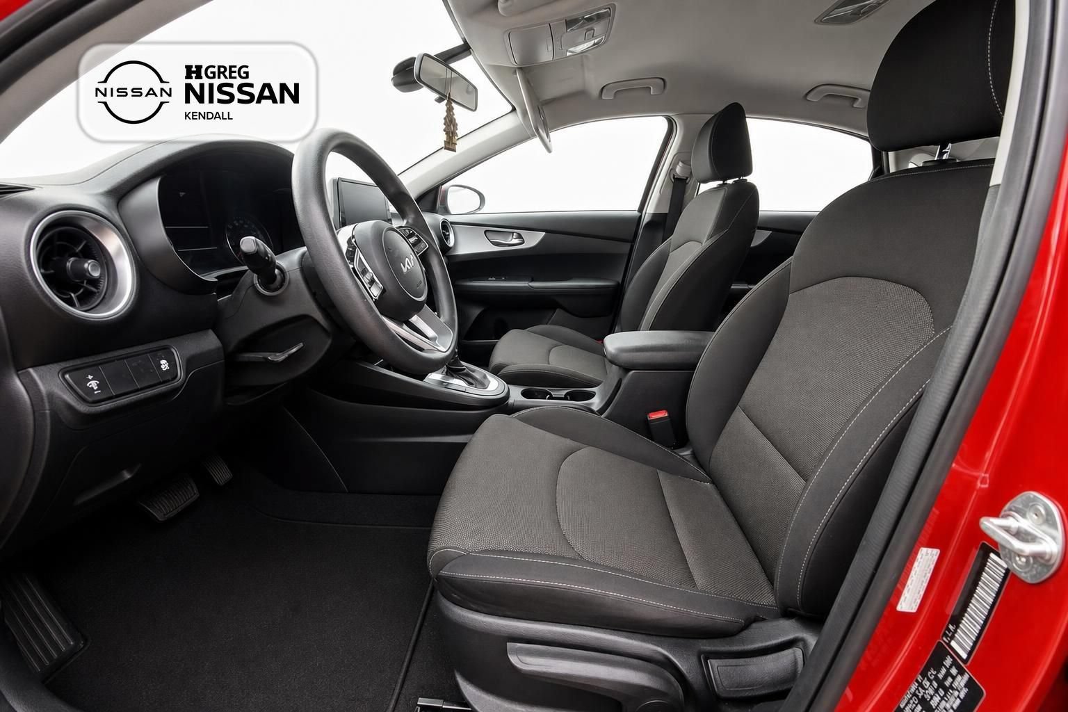 Used 2022 Kia Forte LXS FWD image 7
