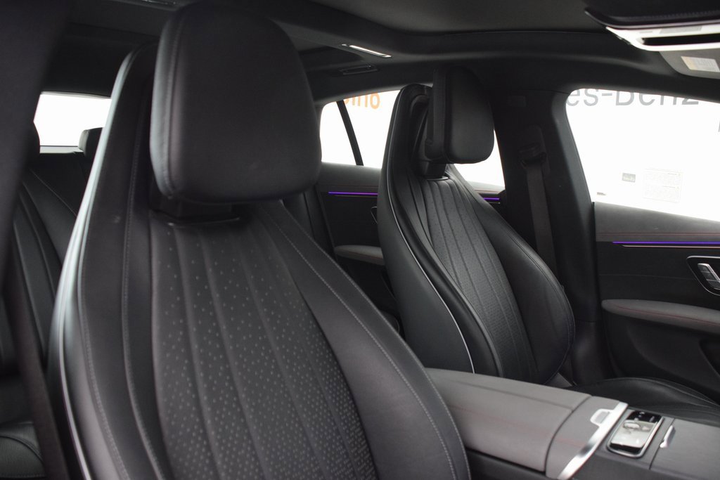 Used 2022 Mercedes-Benz EQS 580 EQS 580 image 16