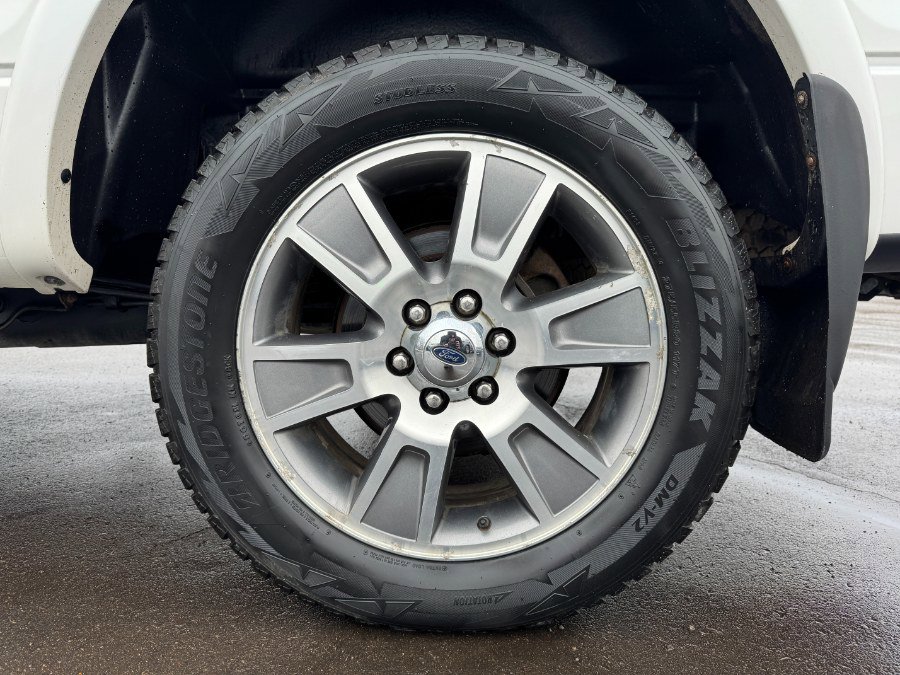 Used 2014 Ford F150 Lariat w/ Equipment Group 502A Luxury image 13