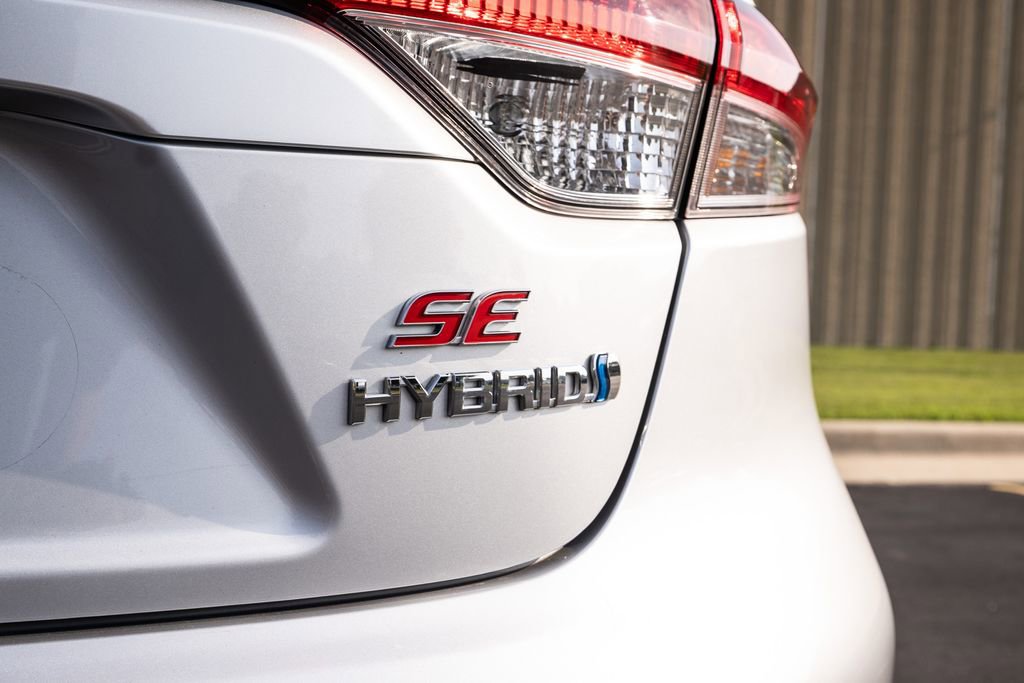 Used 2024 Toyota Corolla SE image 9