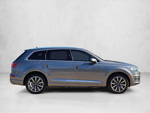 Used 2017 Audi Q7 3.0T Premium w/ Towing Package AWD/4WD image 4