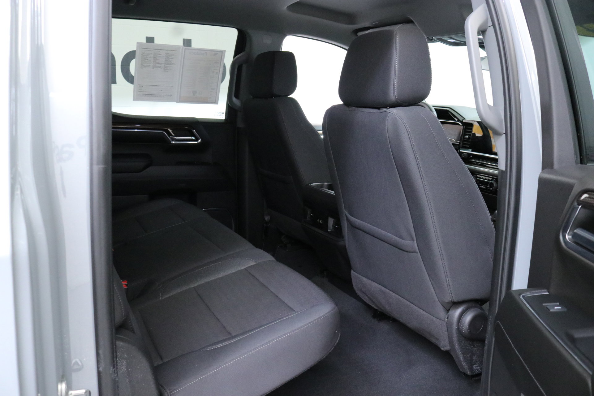 Used 2024 Chevrolet Silverado 1500 LT Trail Boss w/ LPO, Dark Essentials Package image 26