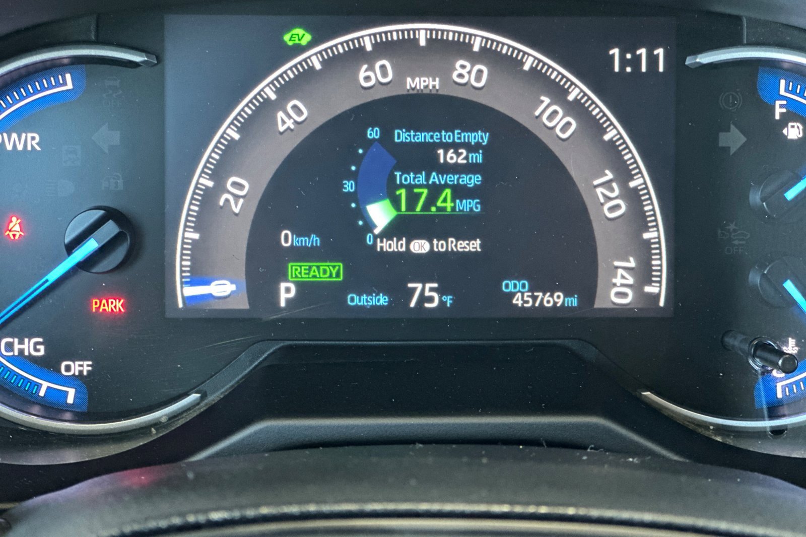 Used 2023 Toyota RAV4 LE image 23