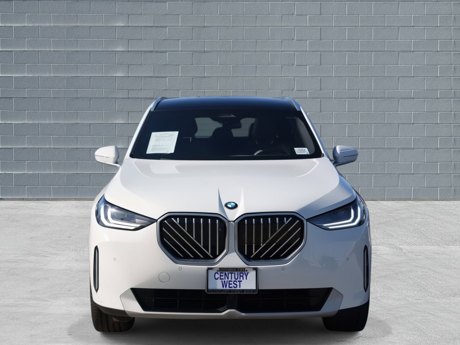 Used 2025 BMW X3 xDrive30 w/ Premium Package AWD/4WD image 2