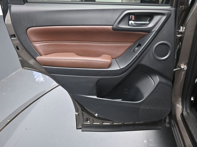 Used 2017 Subaru Forester 2.5i Touring image 23