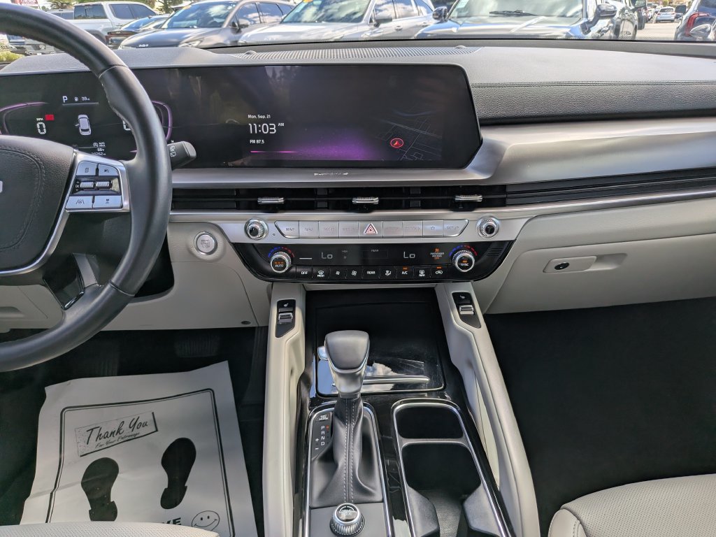 Certified 2024 Kia Telluride S w/ S Sunroof Package FWD image 16