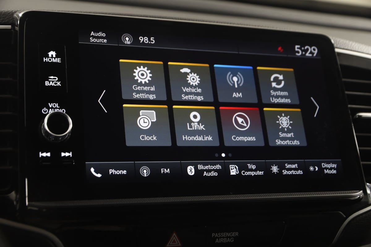 Used 2025 Honda Ridgeline Sport image 26