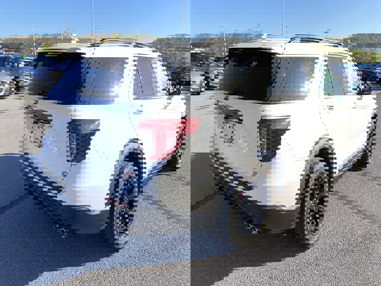 Used 2023 Ford Explorer ST w/ Equipment Group 401A AWD/4WD image 7