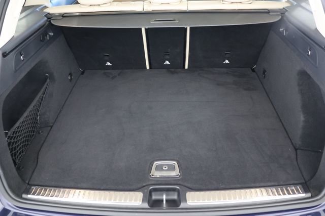 Used 2022 Mercedes-Benz GLC 300 4MATIC w/ Premium Package Lite image 21