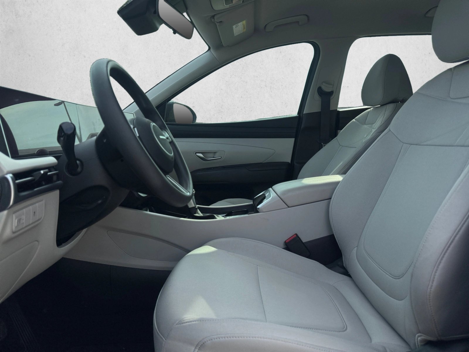 Used 2025 Hyundai Tucson SE FWD image 11