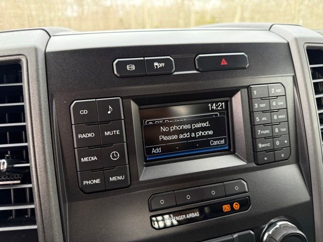 Certified 2017 Ford F550 4x4 Regular Cab Super Duty image 28