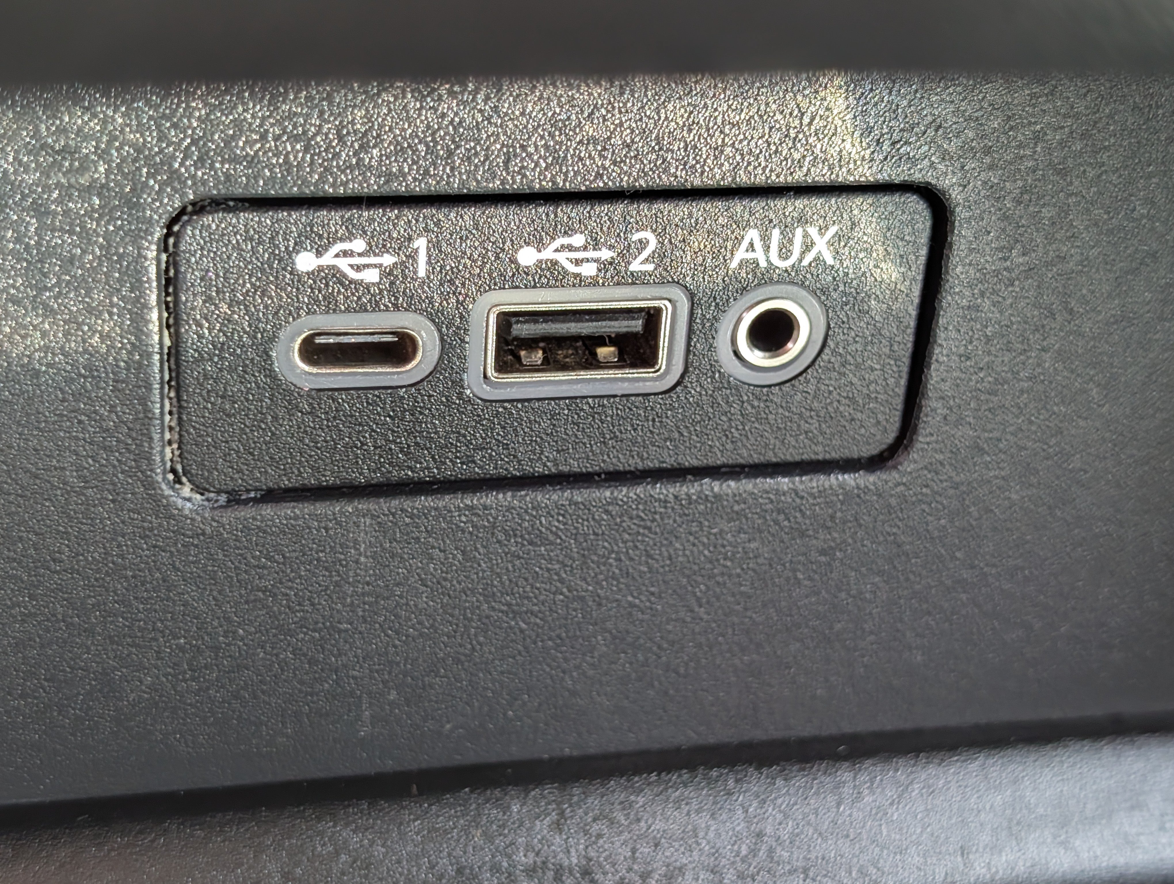 Used 2024 Nissan Altima 2.5 SV FWD image 23
