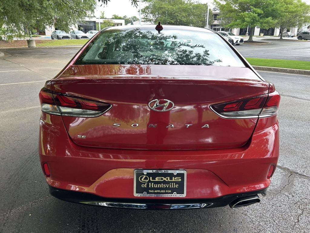 Used 2018 Hyundai Sonata SE FWD image 3