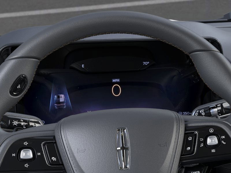 New 2026 Lincoln Aviator AWD image 13