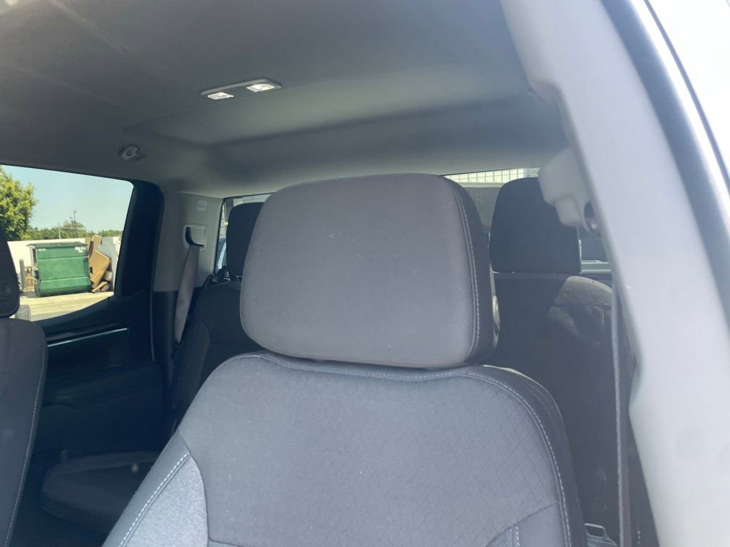 Used 2025 Chevrolet Silverado 1500 LT AWD/4WD image 18