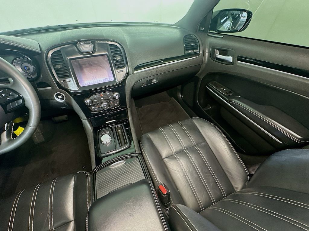 Used 2022 Chrysler 300 S image 11