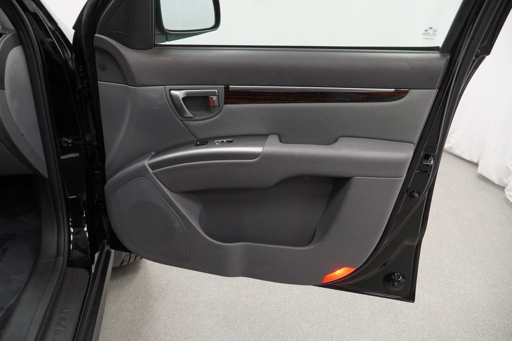 Used 2012 Hyundai Santa Fe GLS image 46