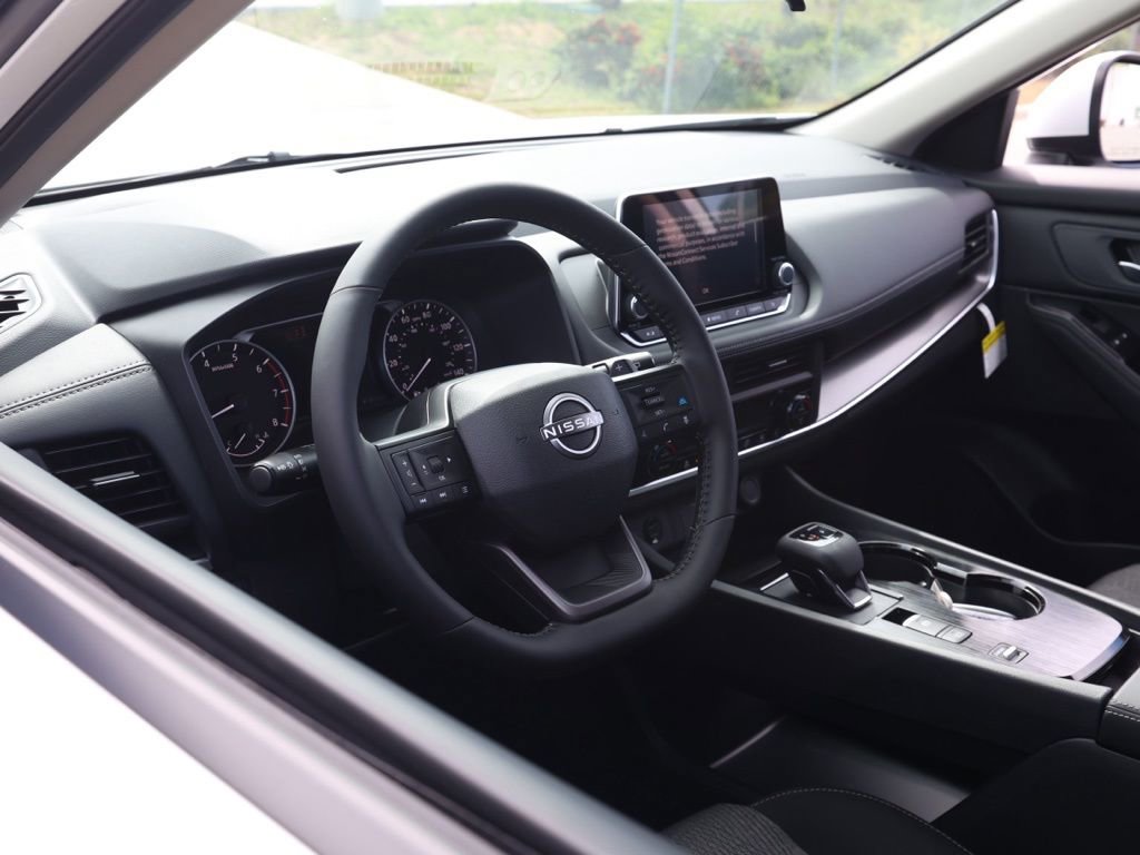 New 2026 Nissan Rogue SV image 14