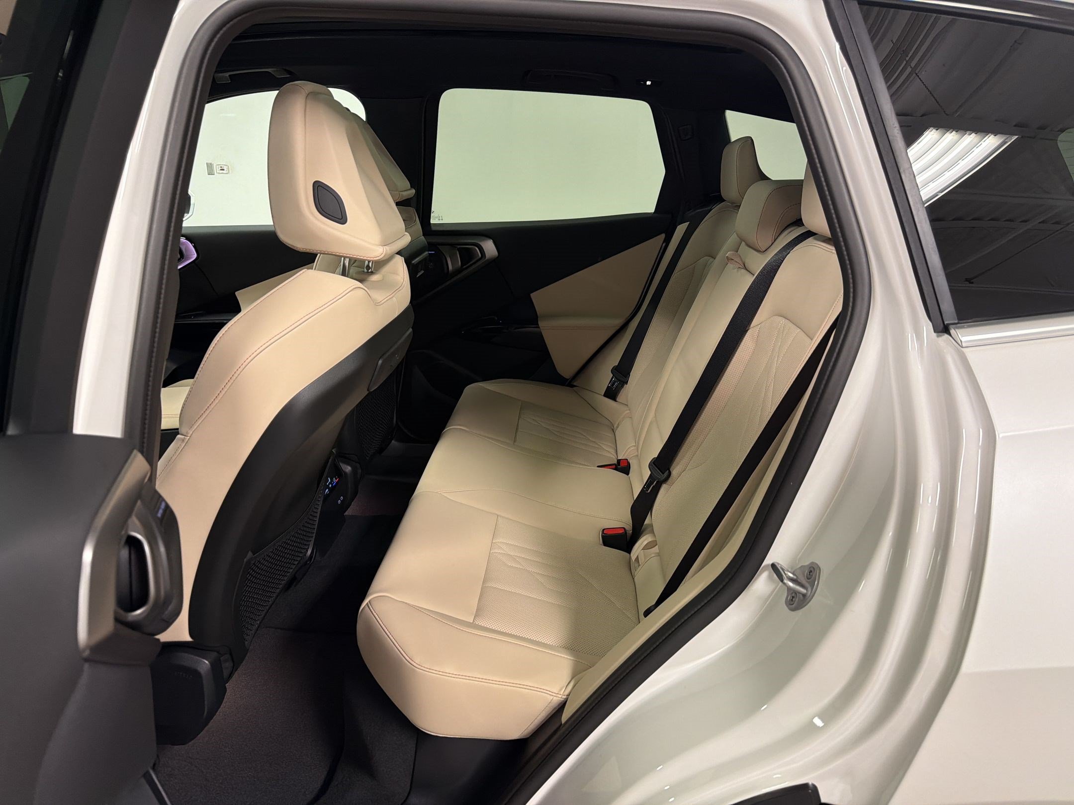 New 2026 BMW X3 xDrive30i w/ Premium Package AWD/4WD image 23