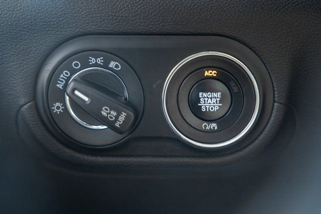 Used 2018 Maserati Levante S GranSport image 36