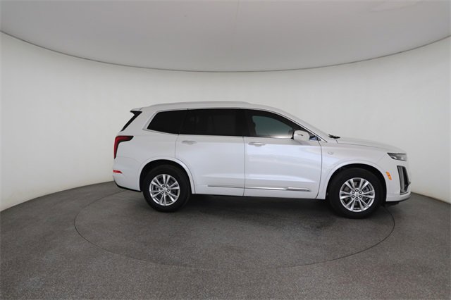 Used 2023 Cadillac XT6 Luxury image 24