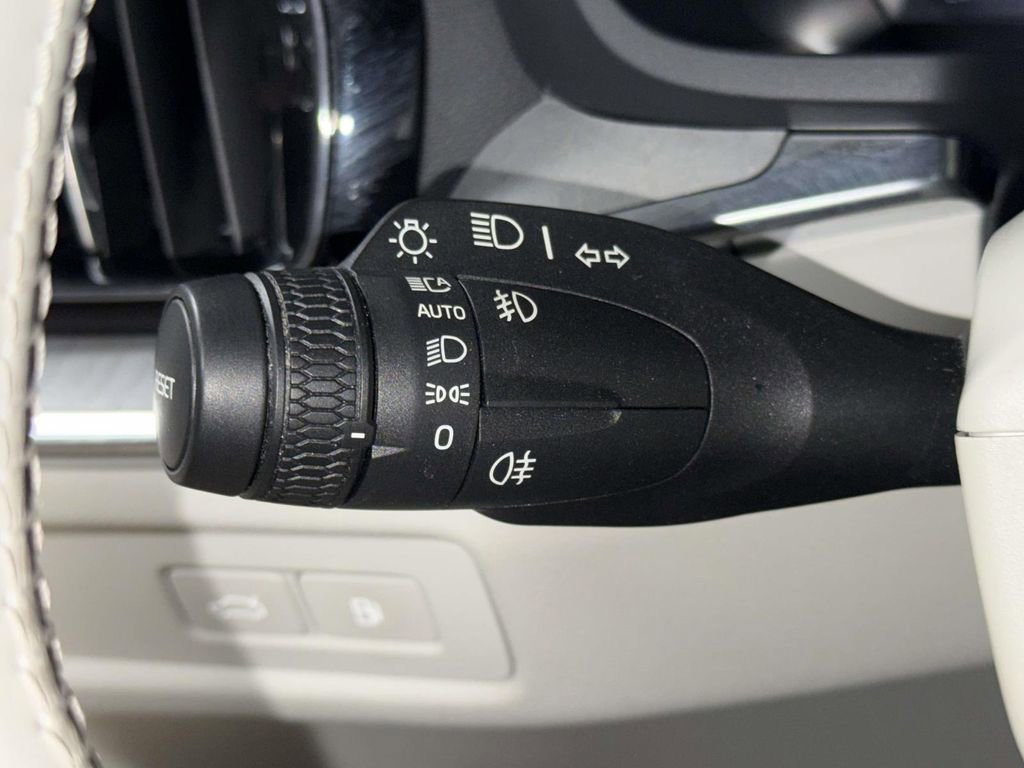 Used 2023 Volvo S60 T8 Plus w/ Climate Package AWD/4WD image 26