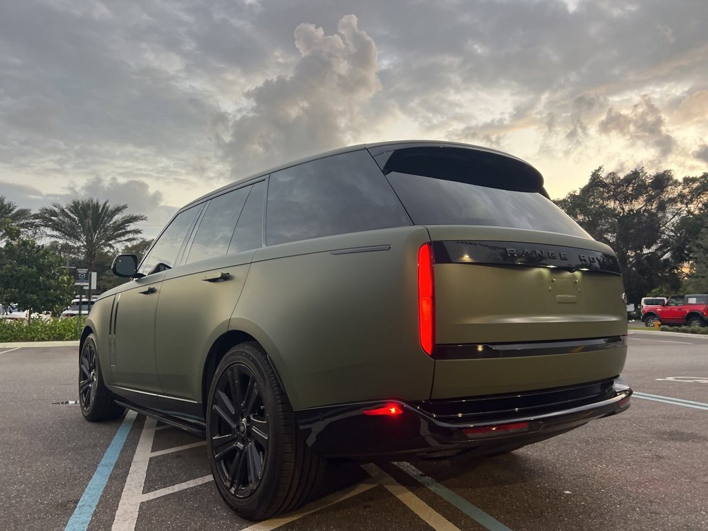 Used 2023 Land Rover Range Rover SE image 28