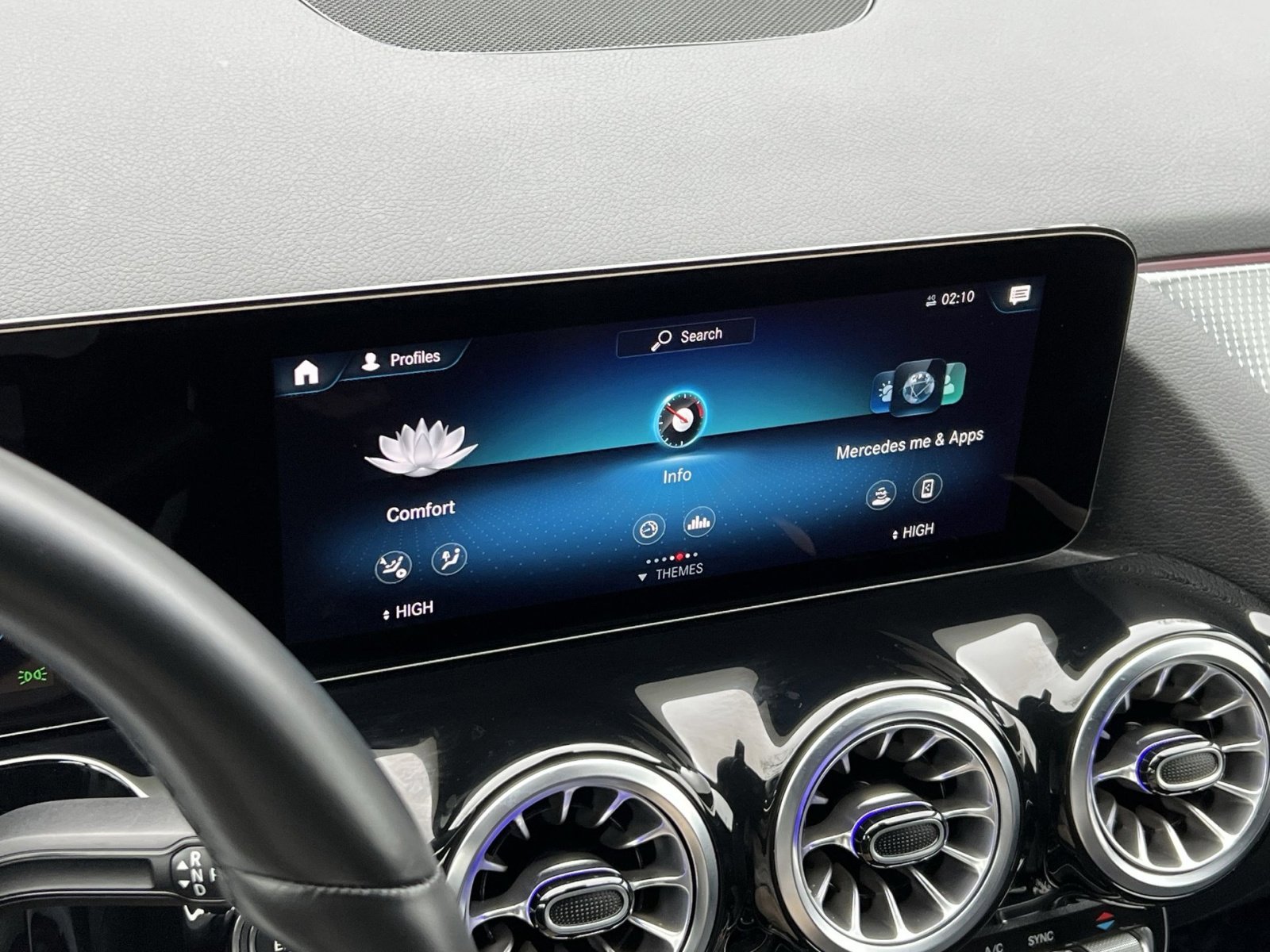 Certified 2022 Mercedes-Benz GLA 250 4MATIC image 18